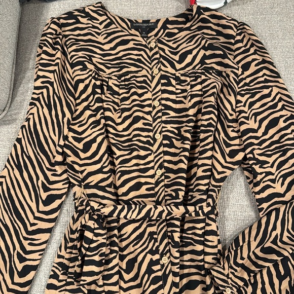 Zebra print tie/button dress - Picture 5 of 5